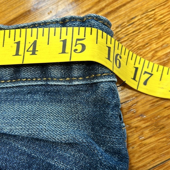 Children’s Place denim shorts. Boys 14 Husky.  Elastic cinch.  Great condition. - Picture 8 of 9